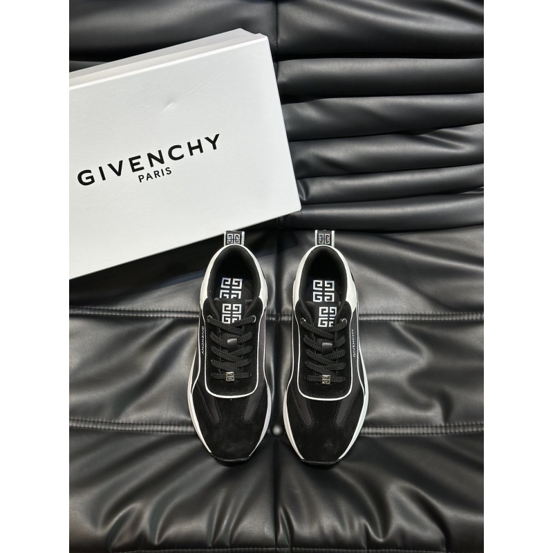Givenchy Sneakers
